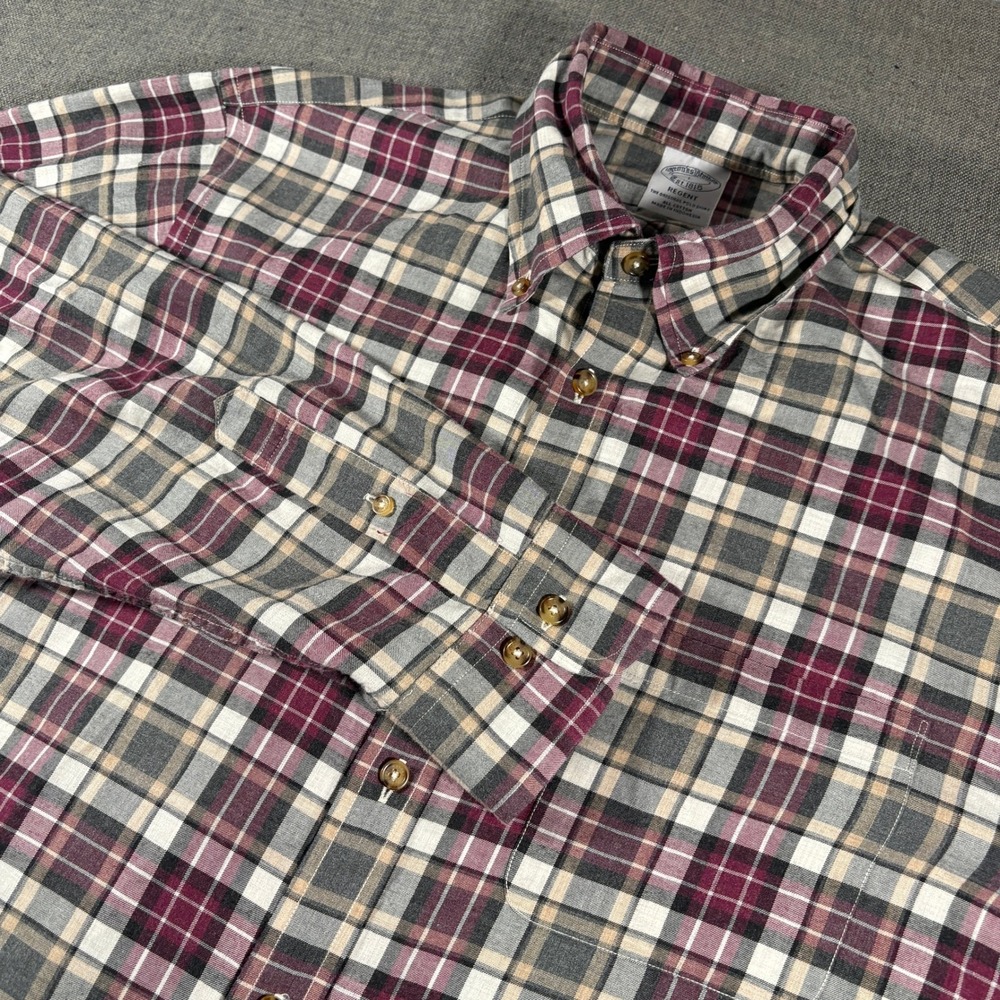 Brooks Brothers Button Down Mens Large Burgundy Plaid Regent Fit Cotton Shirt